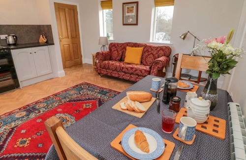 Morpeth Cottage | HIGH BARNS COTTAGE, romantic, character holiday cottage in Morpeth