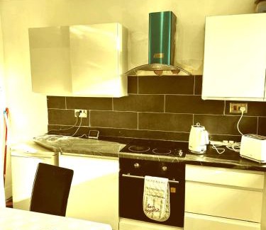 Bury House | High Class Accommodations