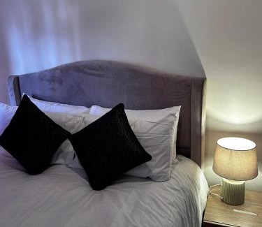 Bury House | High Class Accommodations