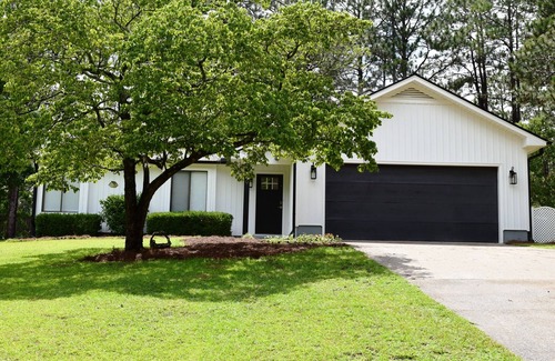 Pinehurst House | High Cotton! Completelyrenovated 3BR, 2.5BA home! 1.5 mi to the Village!