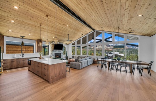 Orderville Cabin | High Desert Home | Modern Luxury Near Zion NP