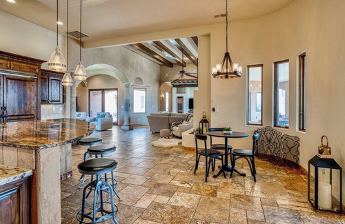 Rio Rancho House | High Desert Mountain View 4bd/5ba Tranquil Retreat