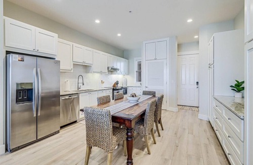 Cinnamon Shore Apartment | High Dune TC 2203