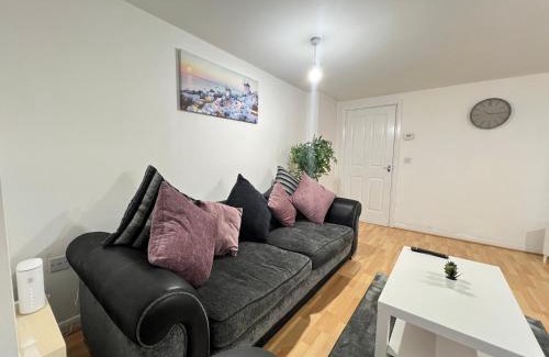Olton Apartment | High End Luxury 2 Bed Apartment Birmingham