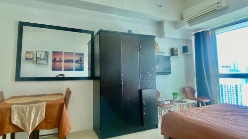 Legazpi Village Apartment | High End Penthouse Makati CBD