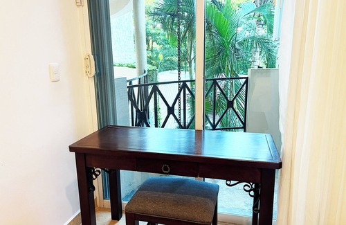 Puerto Aventuras Apartment | High-End Waterfront Condo Secrets Waters