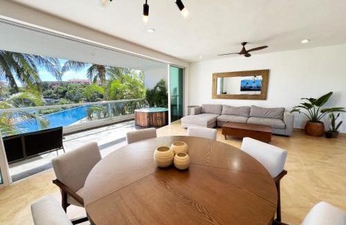 Puerto Aventuras Apartment | High-End Waterfront Condo at Secrets Waters