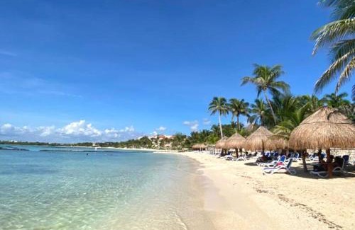 Puerto Aventuras Apartment | High-End Waterfront Condo at Secrets Waters