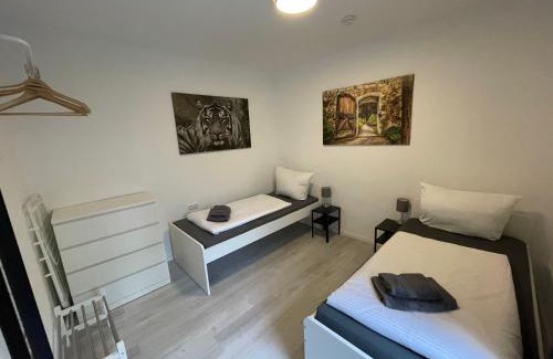 Nienburg Apartment | High Moon Apartment House in Nienburg with Wifi