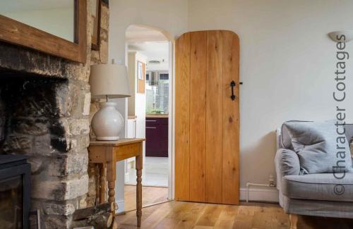Milton-under-Wychwood House | High Ridge
