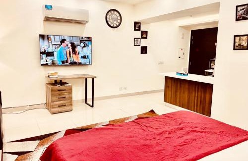 G-8 Sector Apartment | High-Rise Studio in Elysium Opp Centaurus