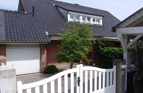 Solingen Apartment | High standard, central location between Cologne and Duesseldorf