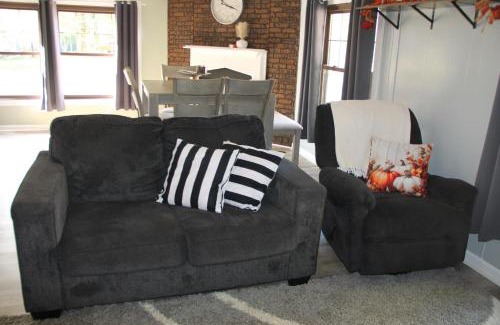 Keene House | High Tide Escape