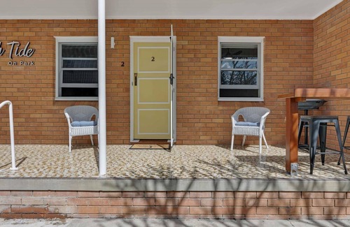 Brunswick Heads Apartment | HIGH TIDE2- PARK VIEWS