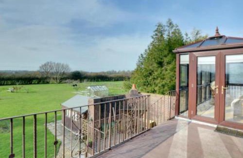 Offham House | High View Retreat