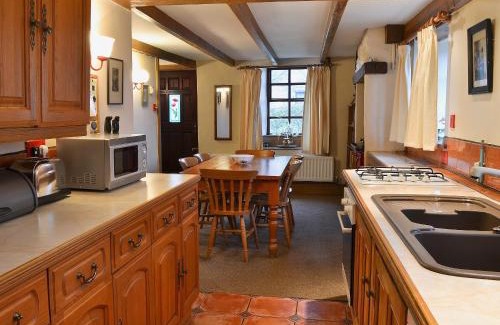 Alston House | High Windy Cottage