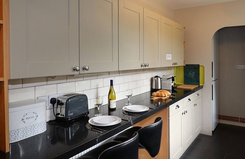 Bowness-on-Windermere Cottage | Highbank