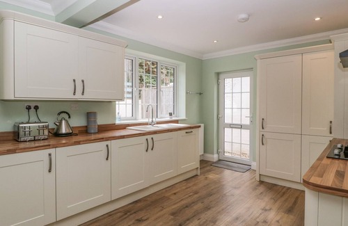 Wool Cottage | HIGHBANK, pet friendly, character holiday cottage in Wool