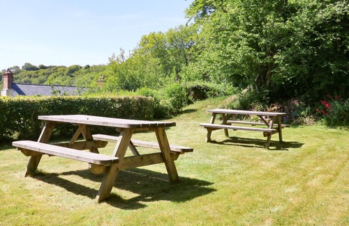 Hele Cottage | Higher Bumsley Barn