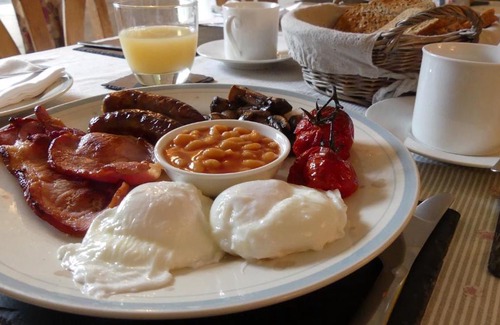 Mabe Bed & Breakfast | Higher Trenear Farm B&B