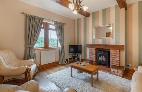 Hambleton House | Highfield Cottage
