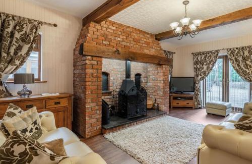 Hambleton House | Highfield Cottage