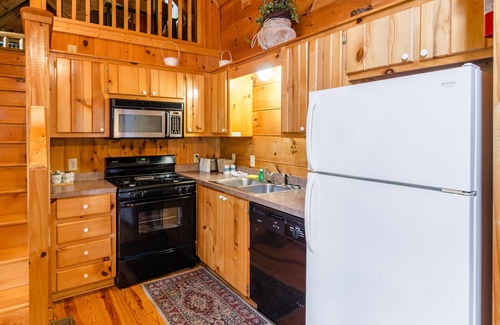Boone Hotel | Highland Hills Motel and Cabins – A Master Hosts Resort