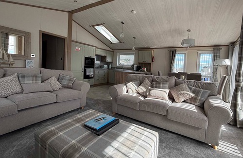 Dornoch Apartment | HIGHLAND HOLIDAY GETAWAYS - THE HEILAN' LODGE