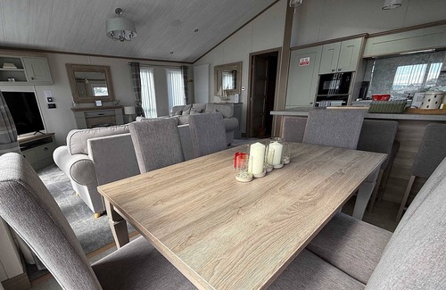 Dornoch Apartment | HIGHLAND HOLIDAY GETAWAYS - THE HEILAN' LODGE
