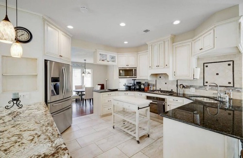 Highland Village House | Highland Village - 4BR w Backyard Pool Oasis