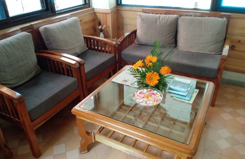 Fatehpur Hotel | Highland Village Resort