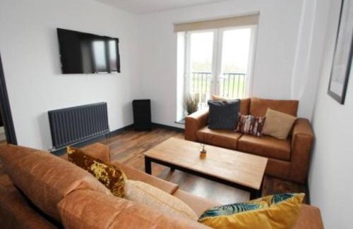 Whitley Bay Apartment | Hightide Seaside Apartment with Beach & Spanish City Views