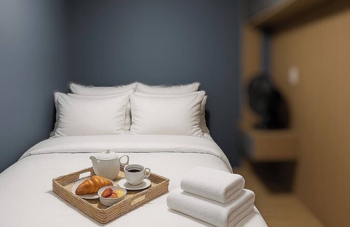 Santo Cristo Cabin | HighView Urban - Modern Rooms