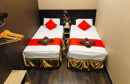 Taman Wah Keong Hotel | Highway Times Inn