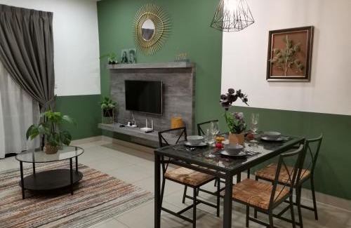 Shah Alam Apartment | HIJAU Geniehome 2BR1studio Free 99mbps WIFI and Carpark at Utropolis Shah Alam