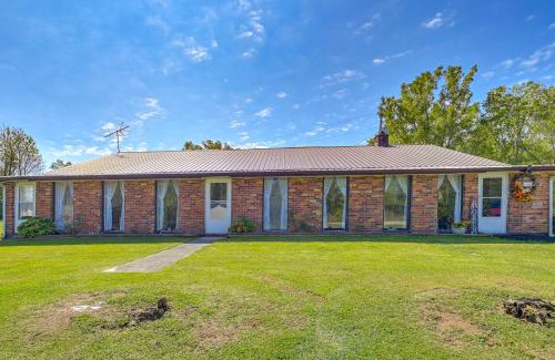Waneta House | Hike and Fish Rustic, Timeless McKee Home with Yard