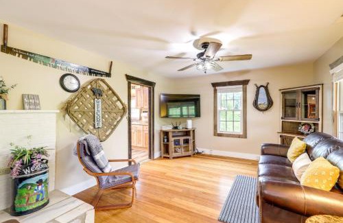 Burnsville House | Hike and Relax Blue Ridge Mountain Retreat!