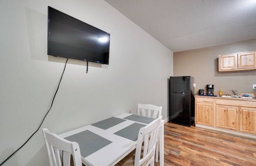 Briceville Apartment | Hike & ATV: Pet-Friendly Briceville Studio