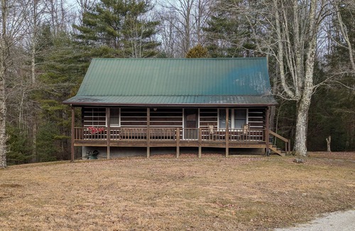 Jamestown Cabin | Hike, bike, horse riding or porch sitting near Big South Fork and Pickett St. Pk