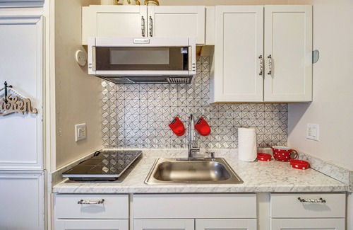 Burgaw Apartment | Hike & Bike On-Site: Burgaw Apt - 4 Mi to River