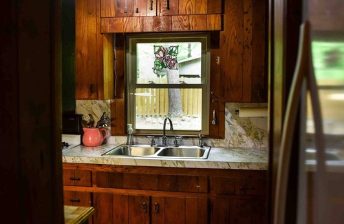 Nebo Cabin | Hikers Retreat in the Linville Gorge Forest