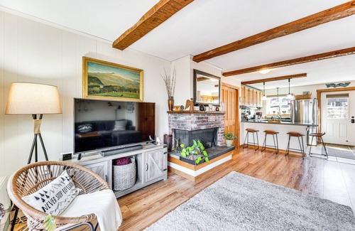 Franconia House | Hiking Galore: Mittersill Townhome in Franconia!