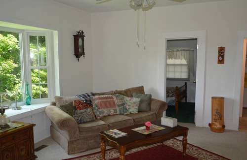Tellico Plains Cottage | HILDEGARD'S COTTAGE., Tellico Plains, TN 37385
