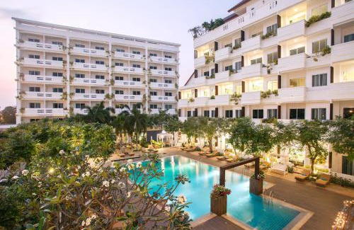 Pratumnak Hill Hotel | Hill Fresco Hotel