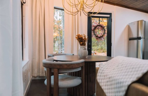 Danville Cabin | Hill Haus - A Cozy Cabin