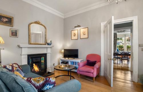 Clifden House | Hill House Clifden