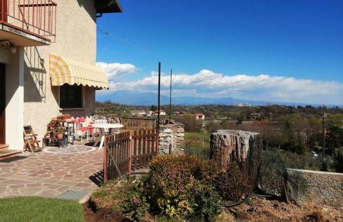 Lonato del Garda Apartment | Hill House