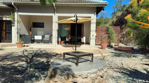 Hazyview House | Hill Top Villa - Private Room In A Home