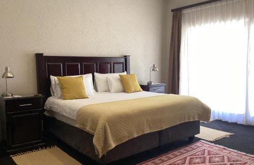 Hazyview House | Hill Top Villa - Private Room In A Home