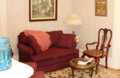 Wilkes-Barre Bed & Breakfast | Hillard House Inn